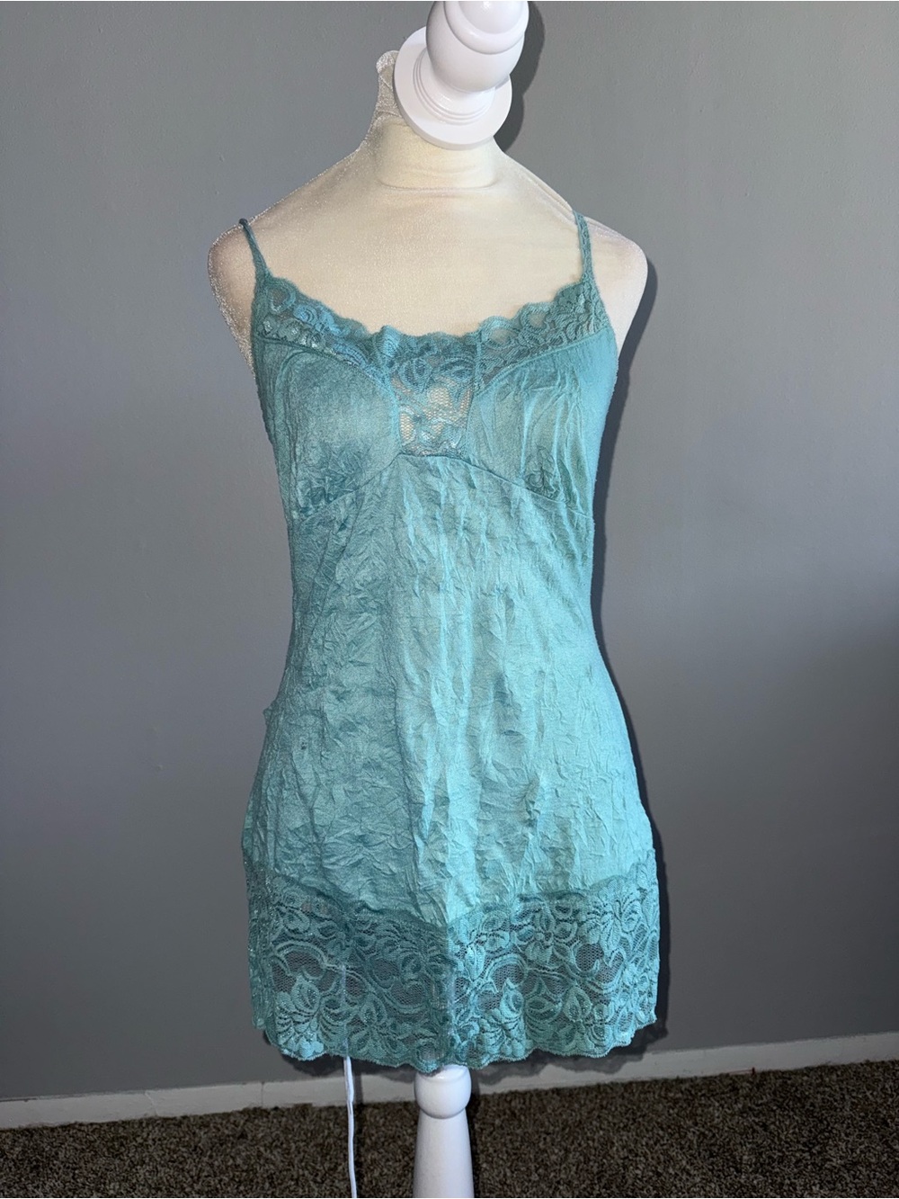 Weavers Aqua Lace Trim Tank Top